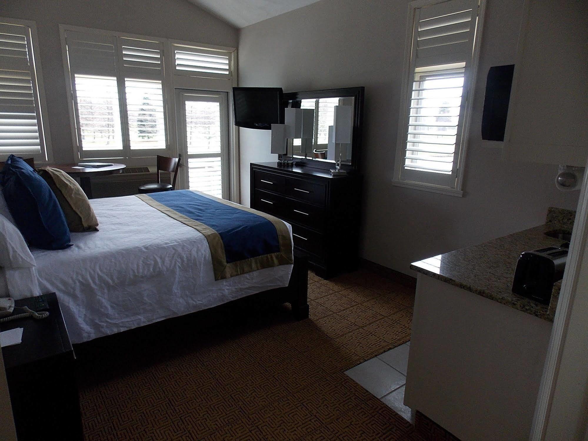 Fairway Suites At The Peak French Creek Exteriér fotografie